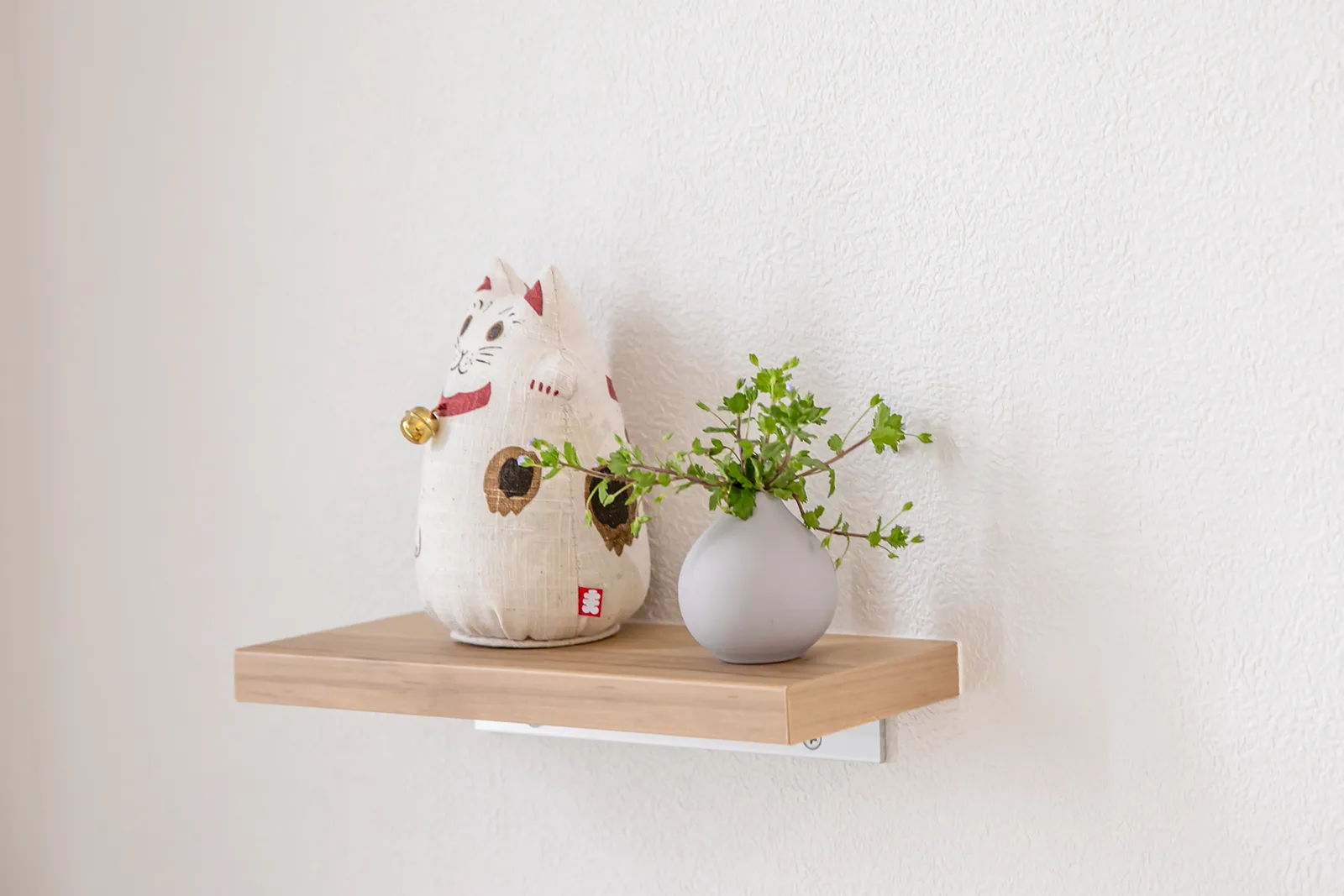 招き猫と植物